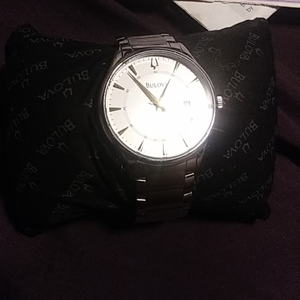 Watch - Picture 4 of 5